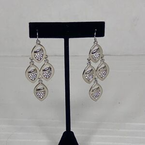 Cute Crystal Chandelier Earnings